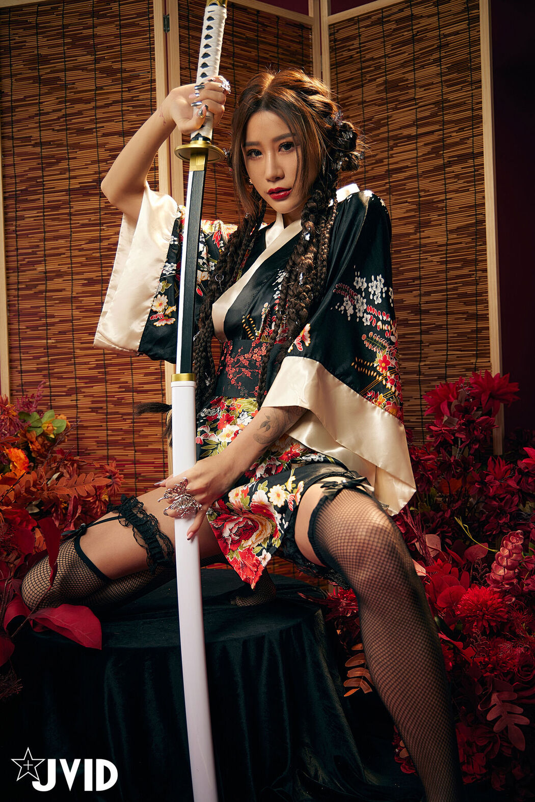 JVID Lara 雙囍 – 聖上寵幸首選 傾國傾城囍媚娘 婀娜多姿 酥胸外露 Part01 (69P)