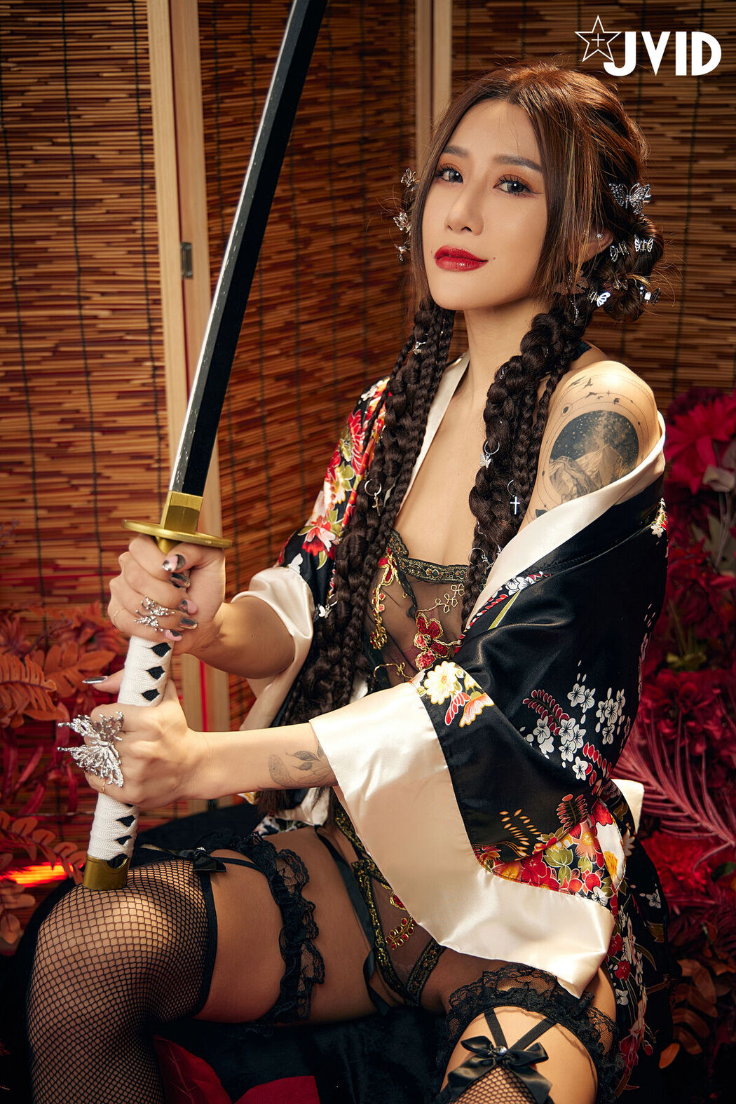 JVID Lara 雙囍 – 聖上寵幸首選 傾國傾城囍媚娘 婀娜多姿 酥胸外露 Part02 (68P)