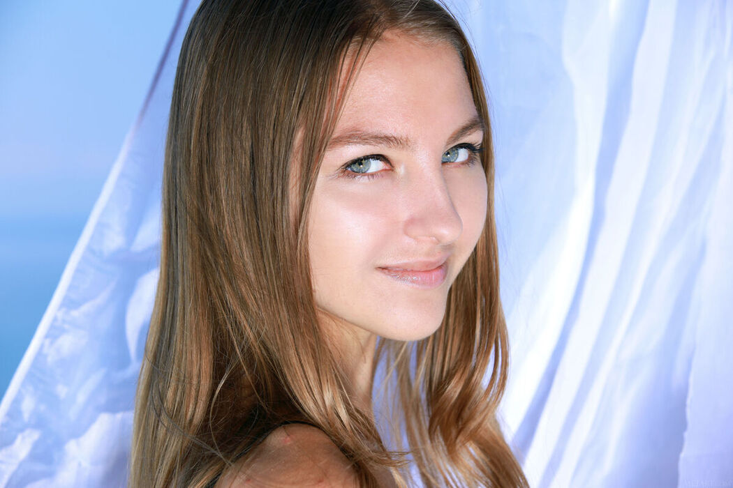 MetArt Izabel A – Gardina Part1 (67P)