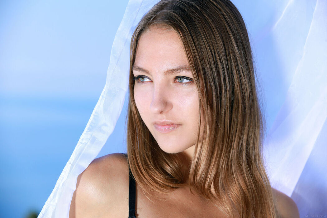 MetArt Izabel A – Gardina Part1 (67P)