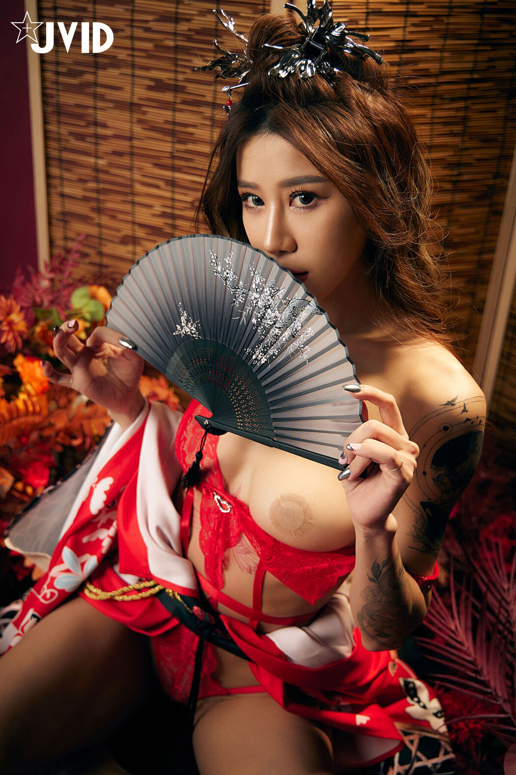 JVID Lara 雙囍 – 聖上寵幸首選 傾國傾城囍媚娘 婀娜多姿 酥胸外露 Part02 (68P)