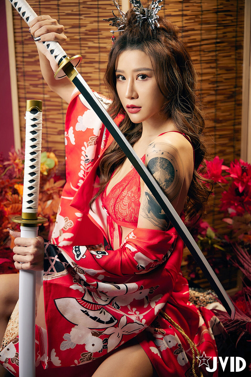 JVID Lara 雙囍 – 聖上寵幸首選 傾國傾城囍媚娘 婀娜多姿 酥胸外露 Part02 (68P) Cover Photo
