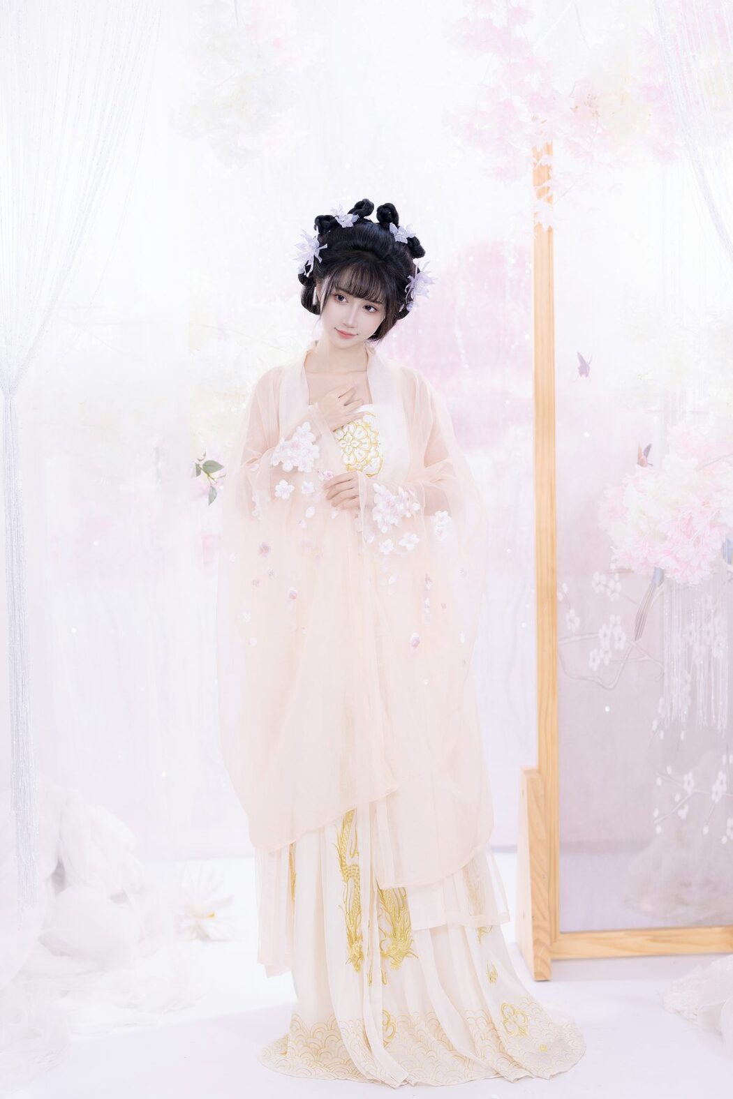 YiTuYu艺图语 Vol.5368 Qi Luo Sheng De Xiao Su Su