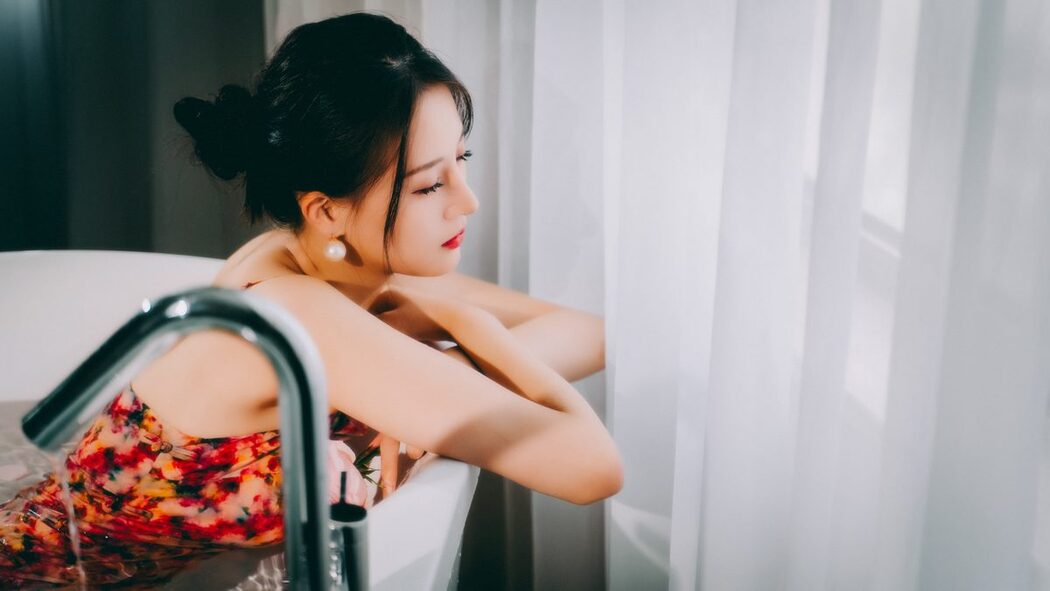 YiTuYu艺图语 Vol.5291 Xiao Wu Chui Pao Pao