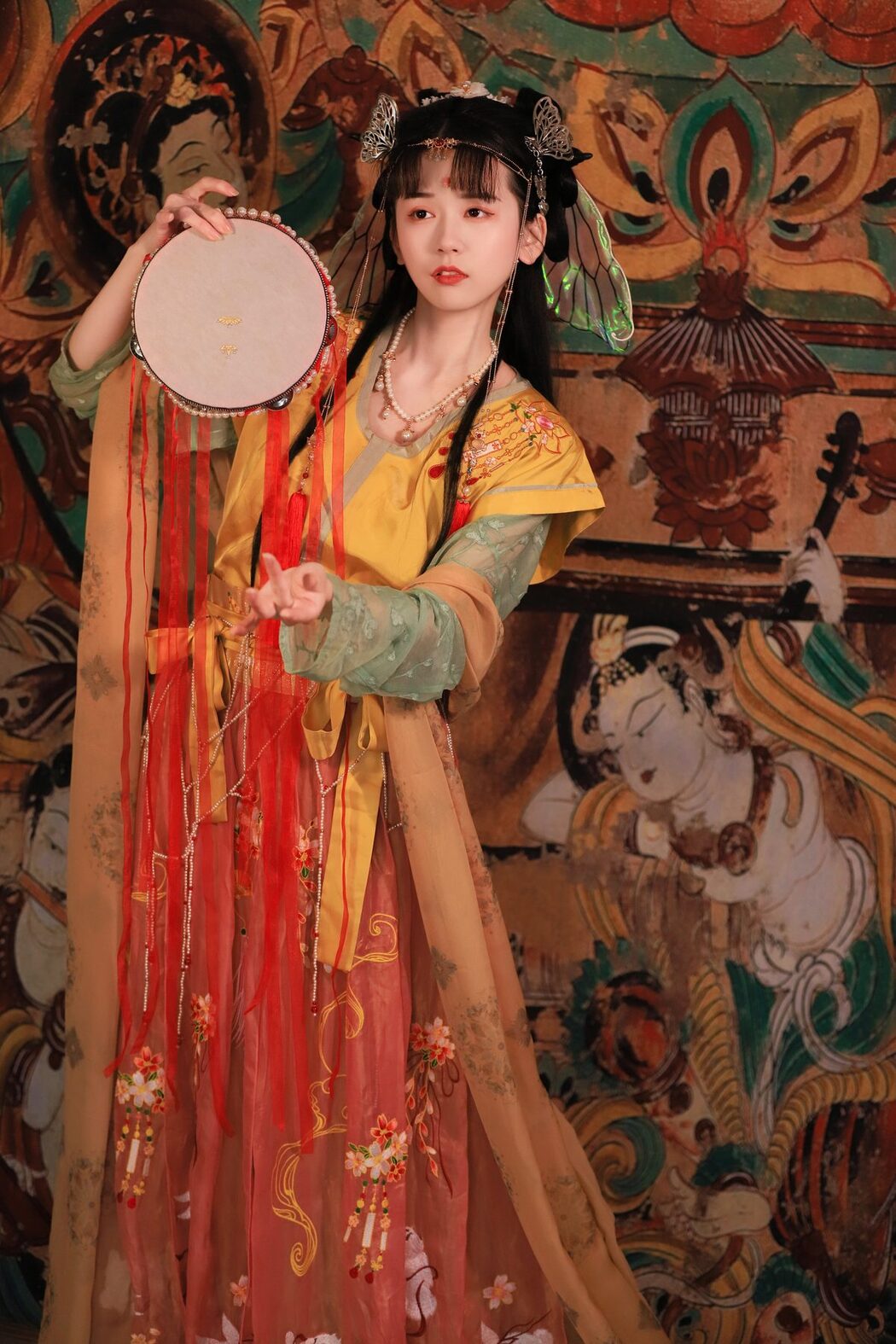 YiTuYu艺图语 Vol.5447 Ce Er Qing Xin Ting