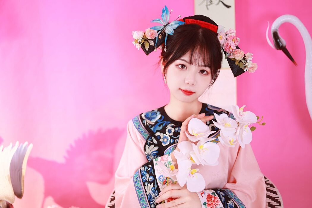YiTuYu艺图语 Vol.5335 Mu Yan Se Cc