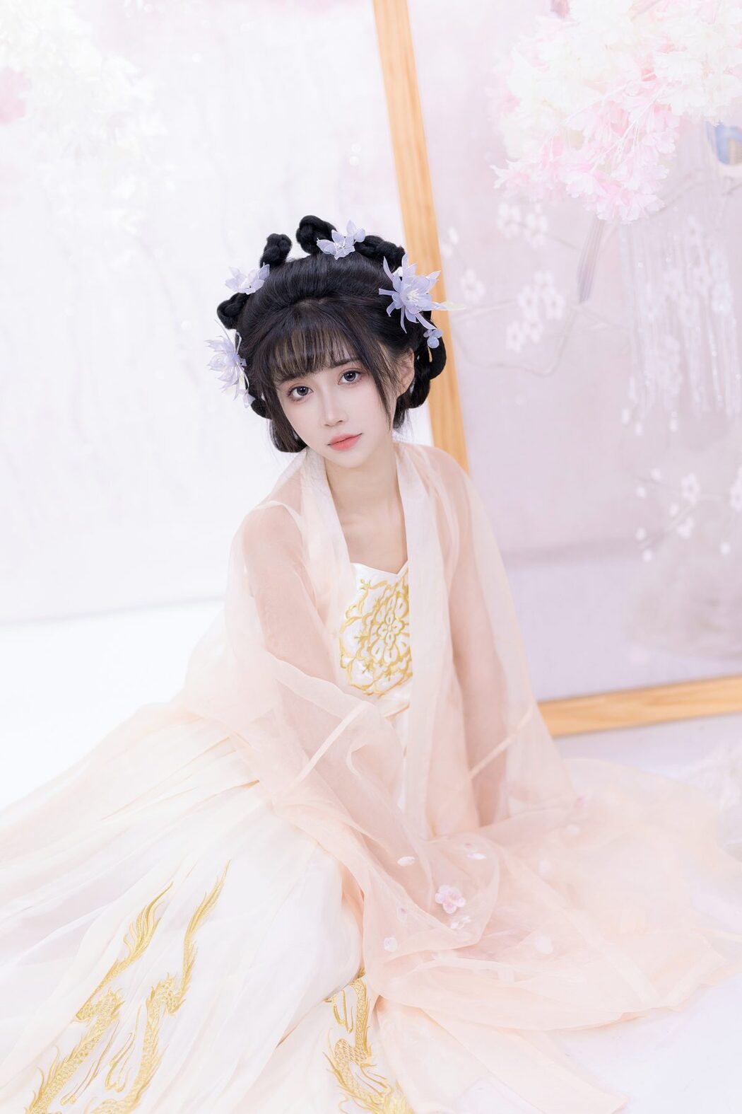 YiTuYu艺图语 Vol.5368 Qi Luo Sheng De Xiao Su Su