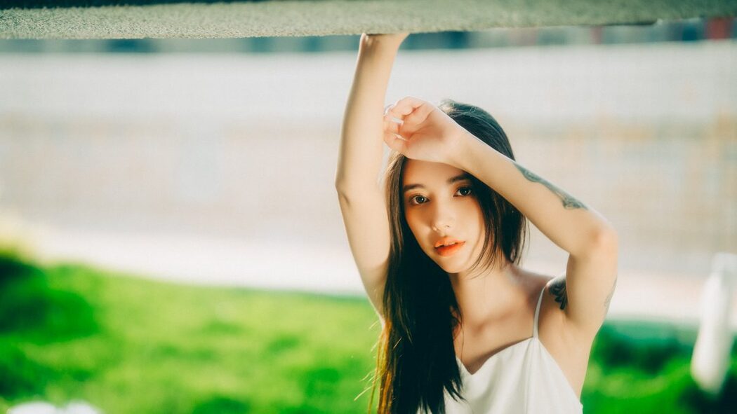 YiTuYu艺图语 Vol.5317 Yue Yue
