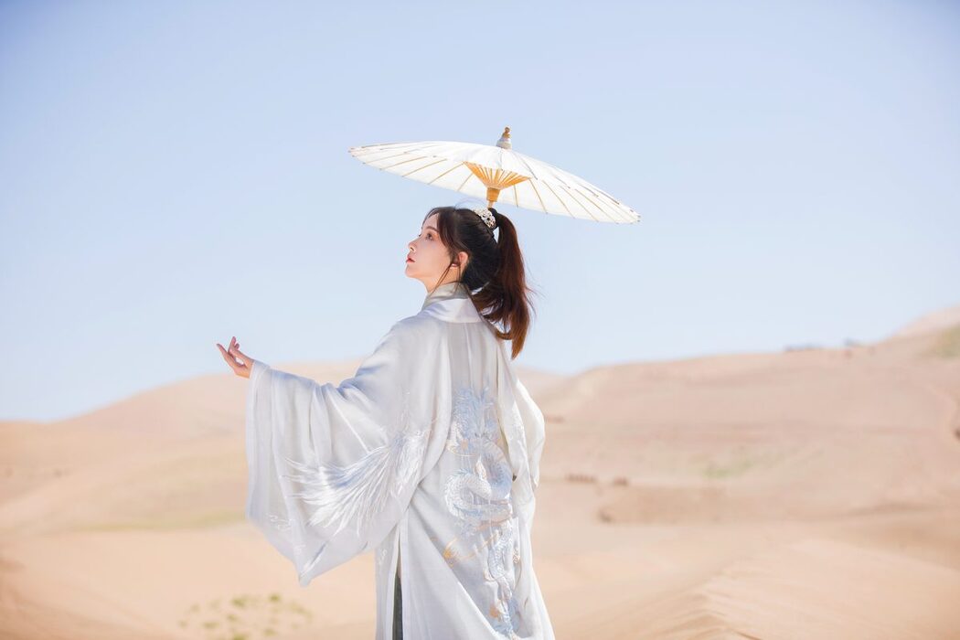 YiTuYu艺图语 Vol.5357 Xu Shi Qi Ma