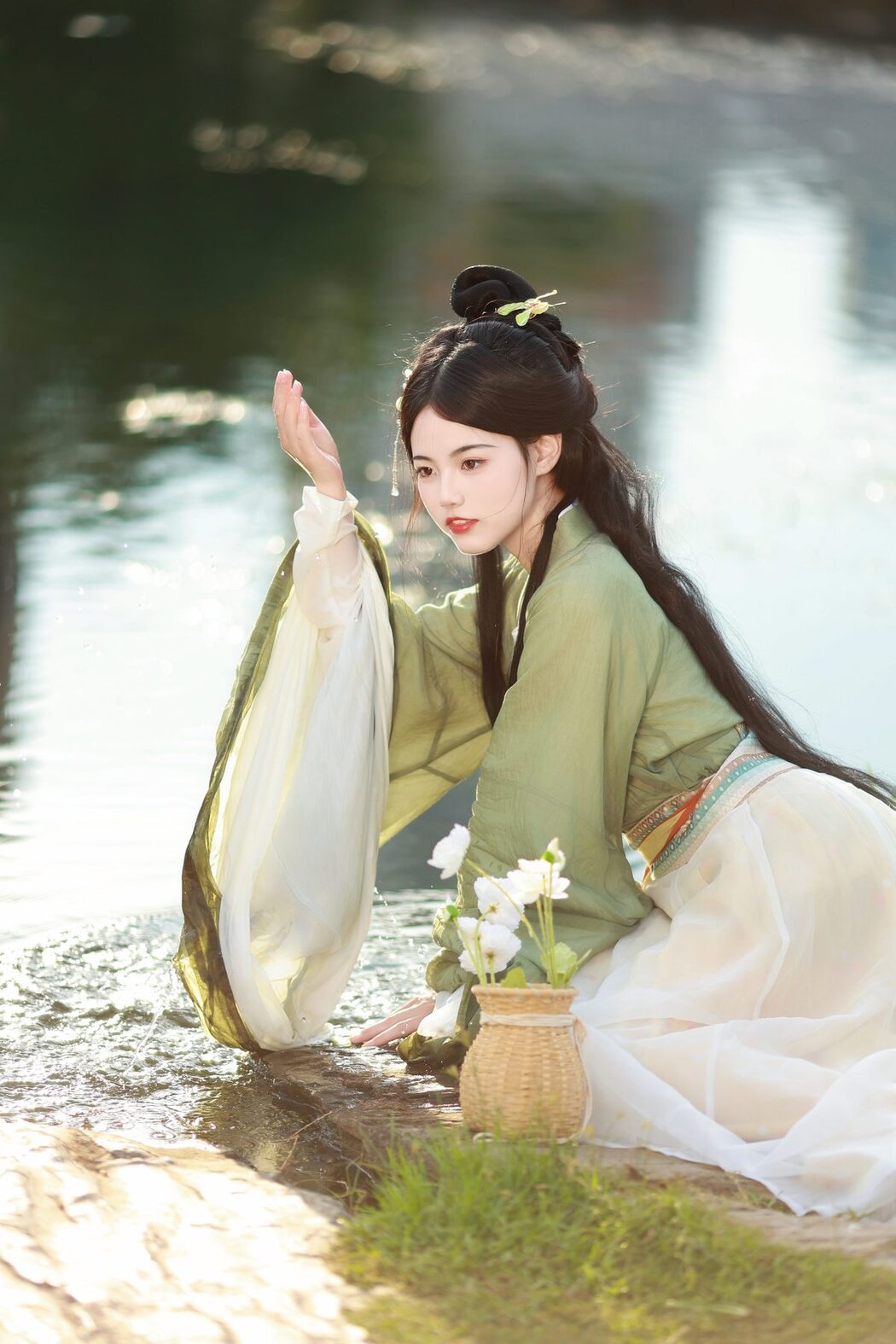 YiTuYu艺图语 Vol.5352 Yu Xiao Li Lili