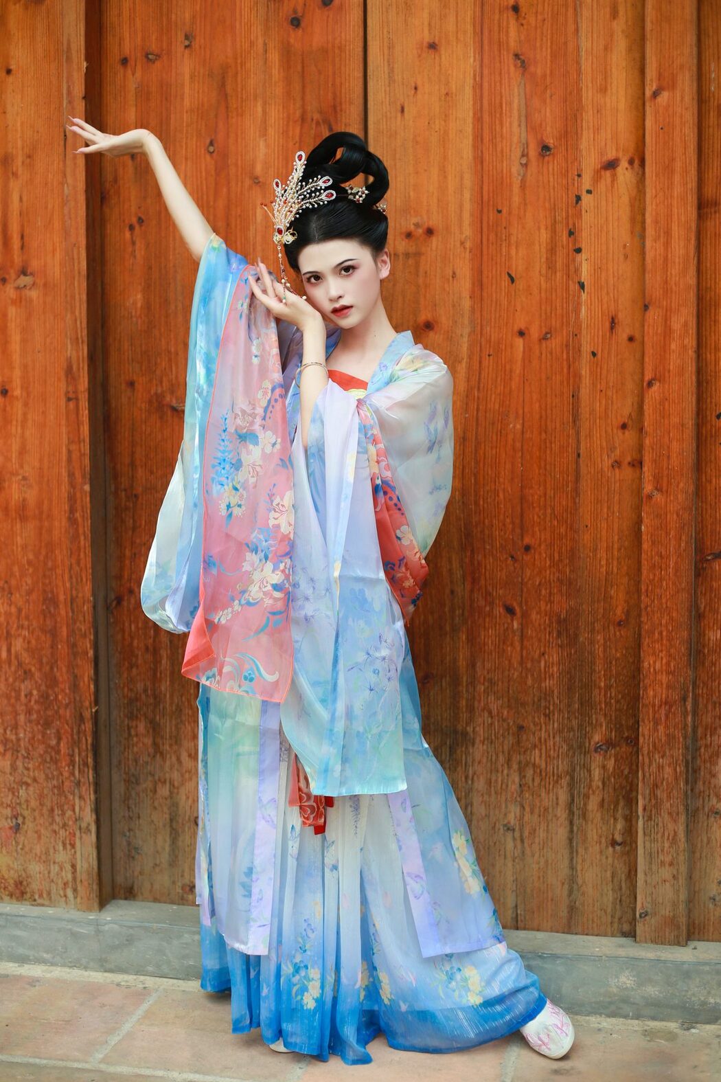 YiTuYu艺图语 Vol.5366 Nie Er