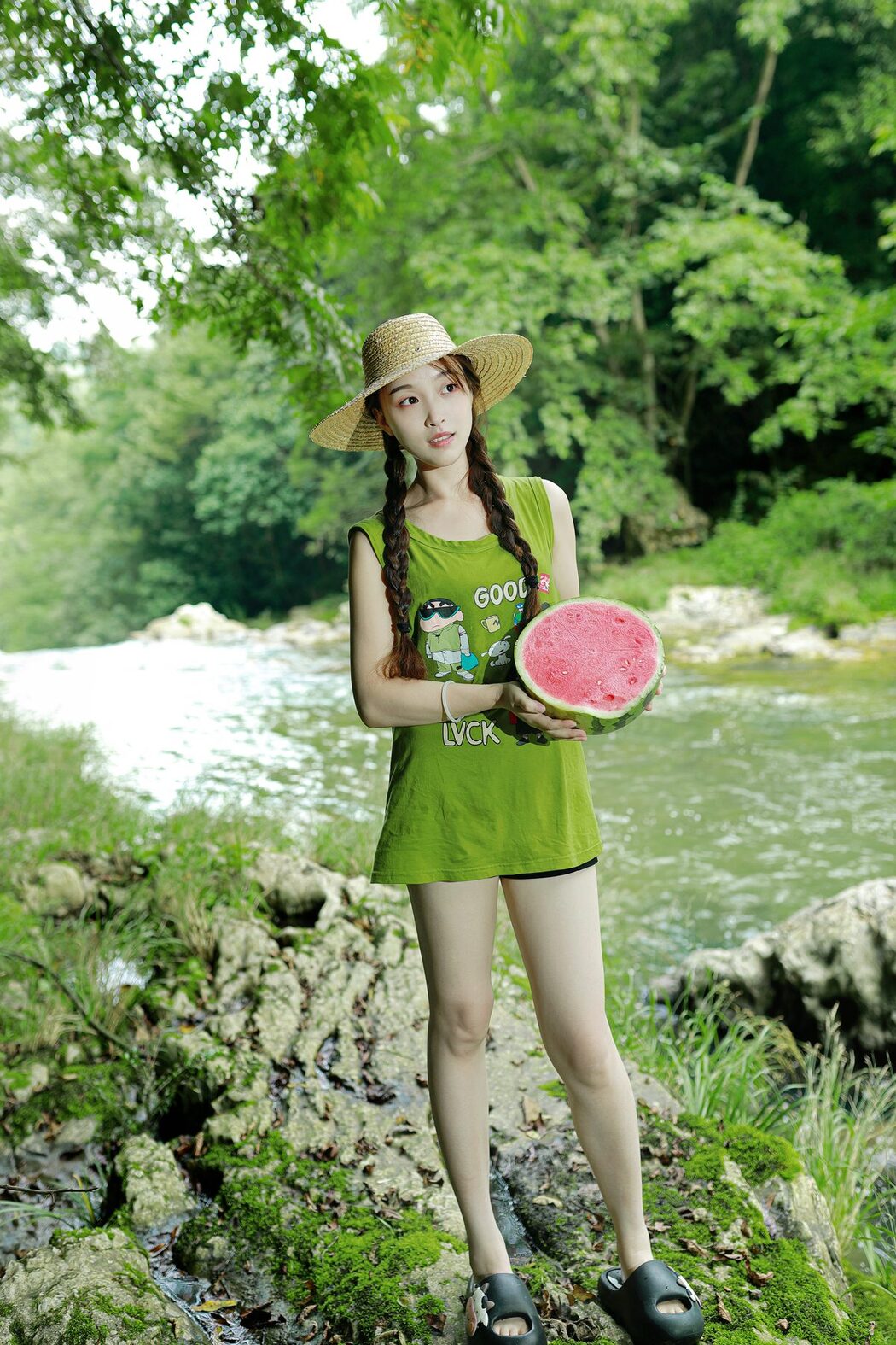 YiTuYu艺图语 Vol.5306 Yu Yan