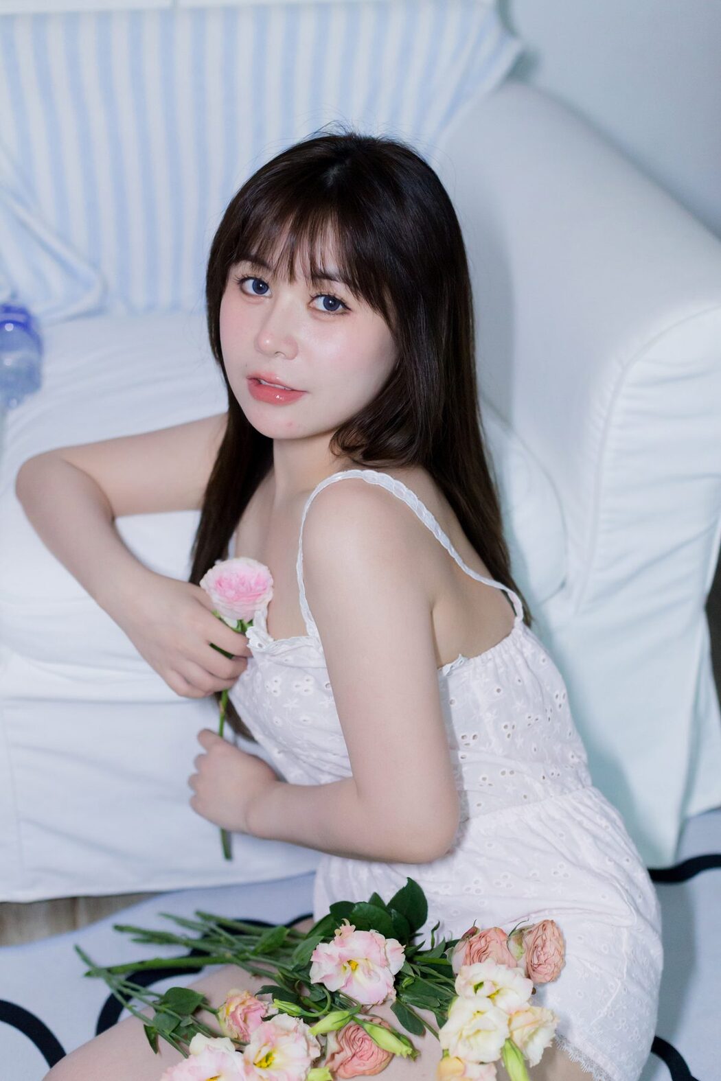 YiTuYu艺图语 Vol.5455 He Ming Zhi Ying