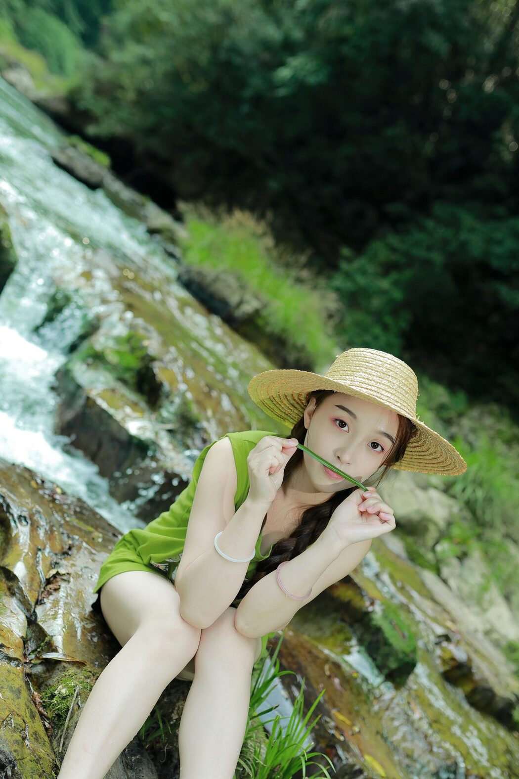 YiTuYu艺图语 Vol.5306 Yu Yan