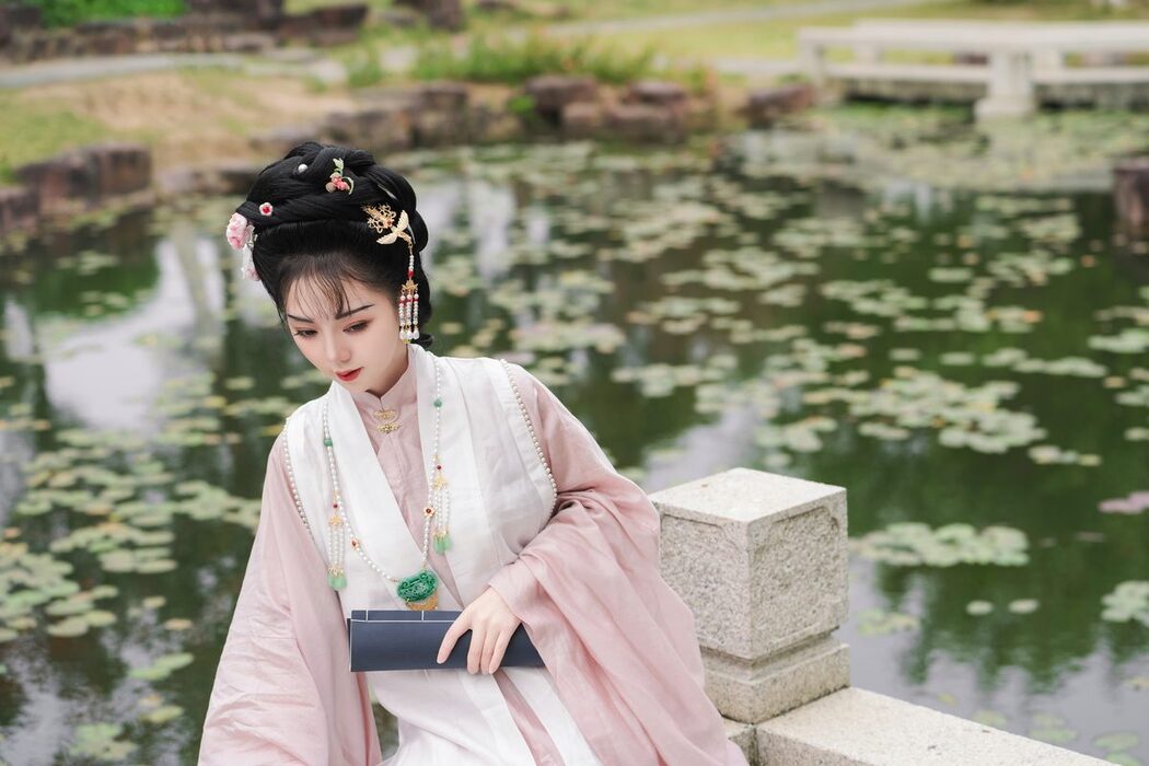 YiTuYu艺图语 Vol.5362 Qian Xue Ya