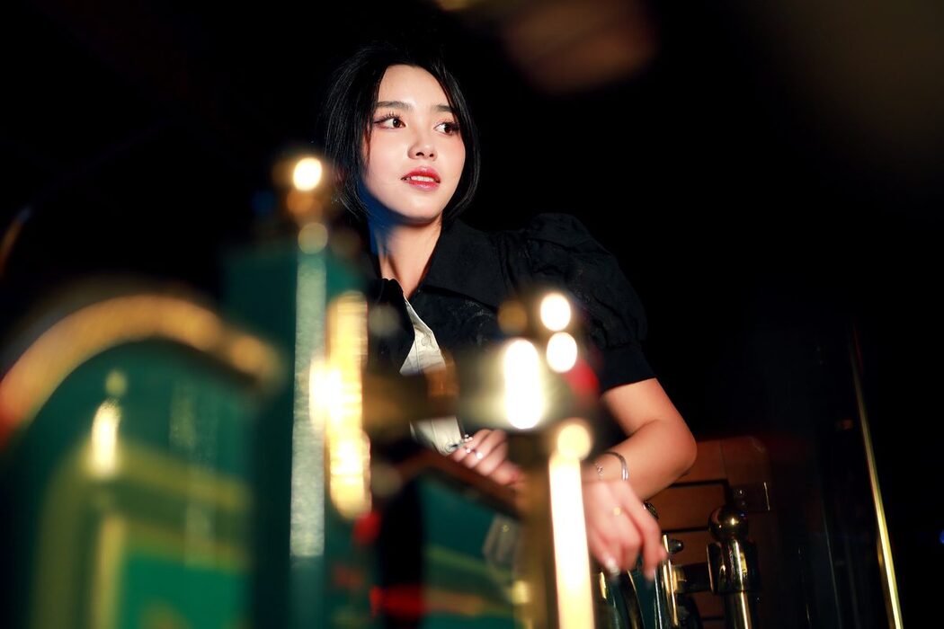 YiTuYu艺图语 Vol.5339 Jiu Yue
