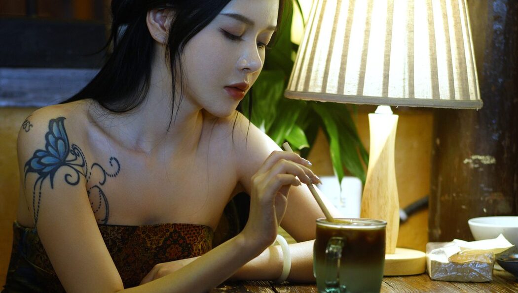 YiTuYu艺图语 Vol.5448 Feng Zai Qi Shi