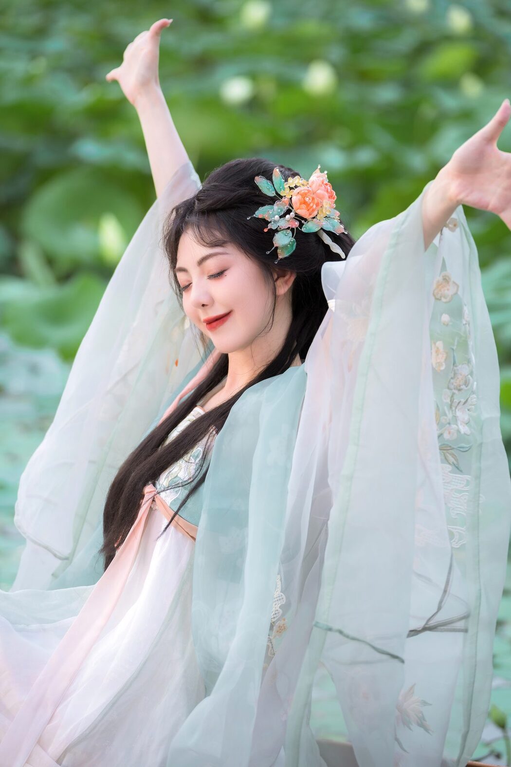 YiTuYu艺图语 Vol.5287 Qian Xue Ya