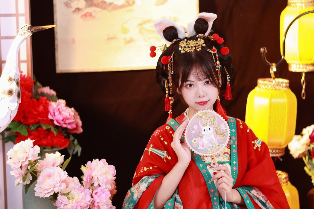 YiTuYu艺图语 Vol.5370 Mu Yan Se Cc
