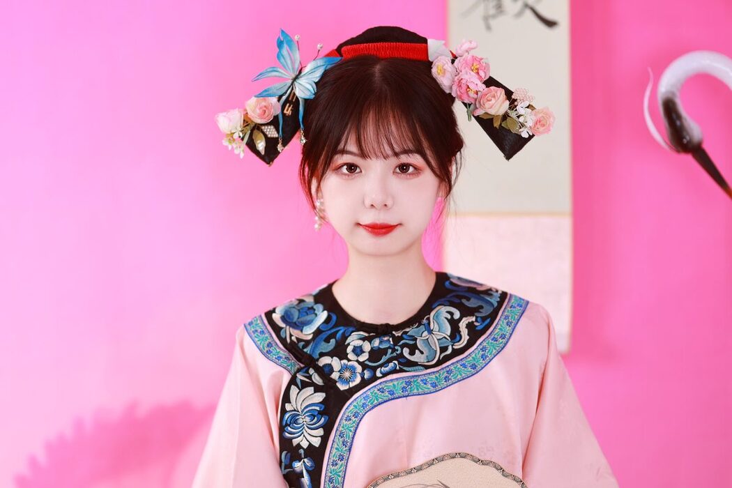 YiTuYu艺图语 Vol.5335 Mu Yan Se Cc
