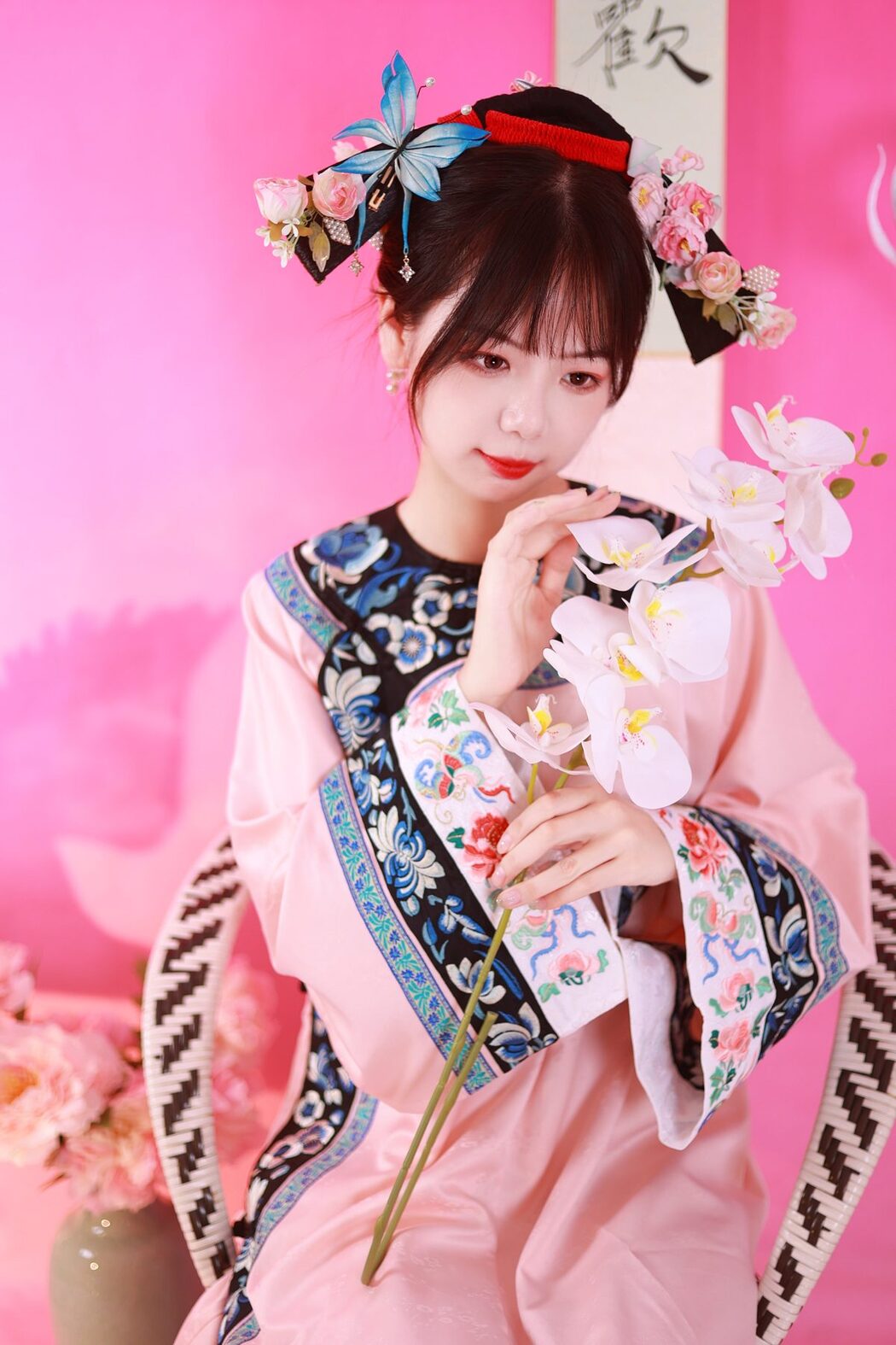 YiTuYu艺图语 Vol.5335 Mu Yan Se Cc