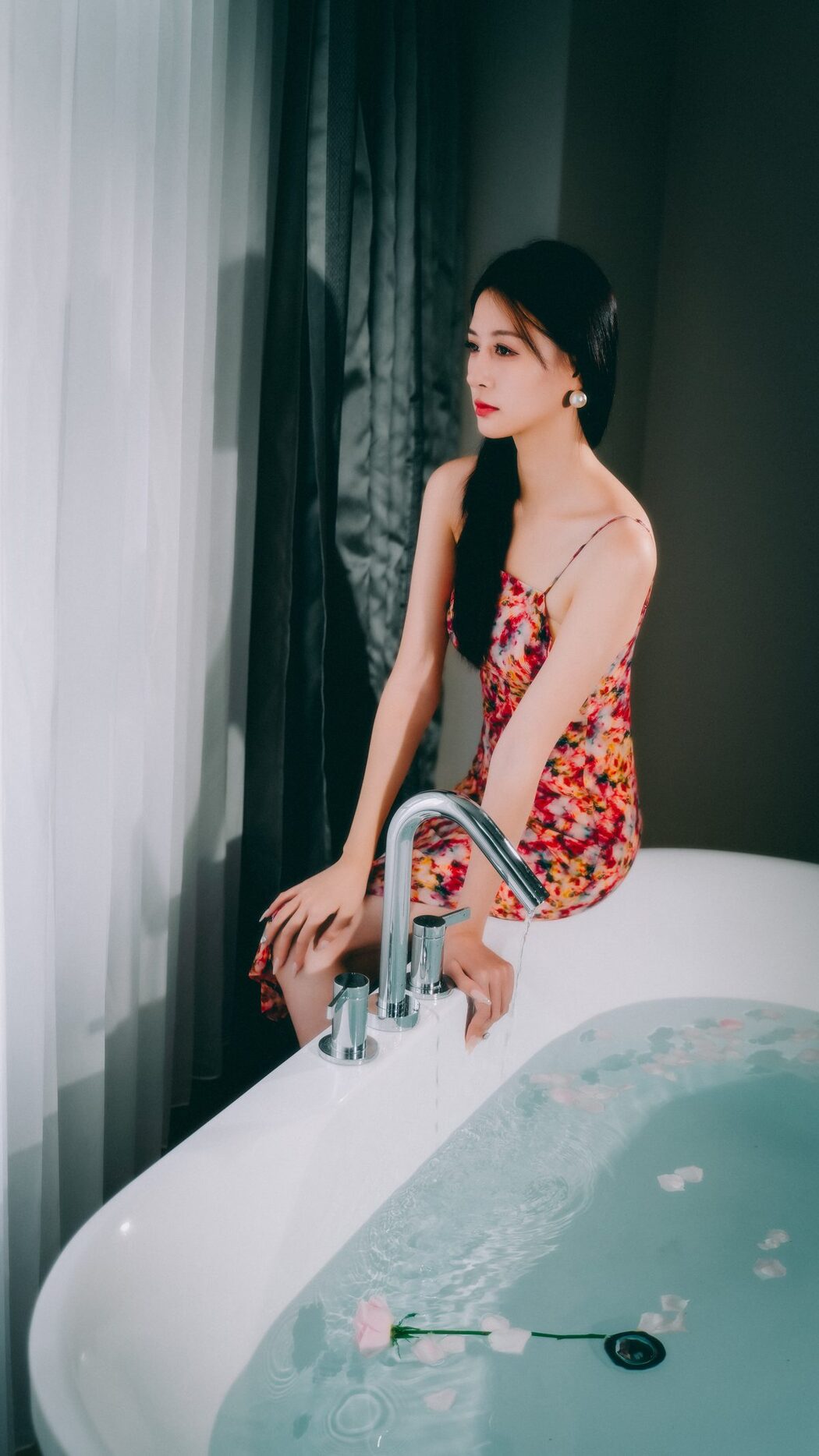 YiTuYu艺图语 Vol.5291 Xiao Wu Chui Pao Pao