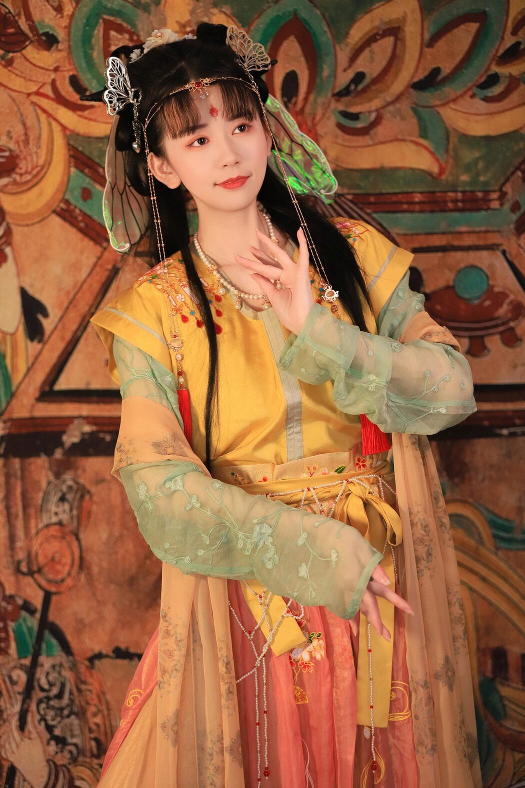 YiTuYu艺图语 Vol.5447 Ce Er Qing Xin Ting