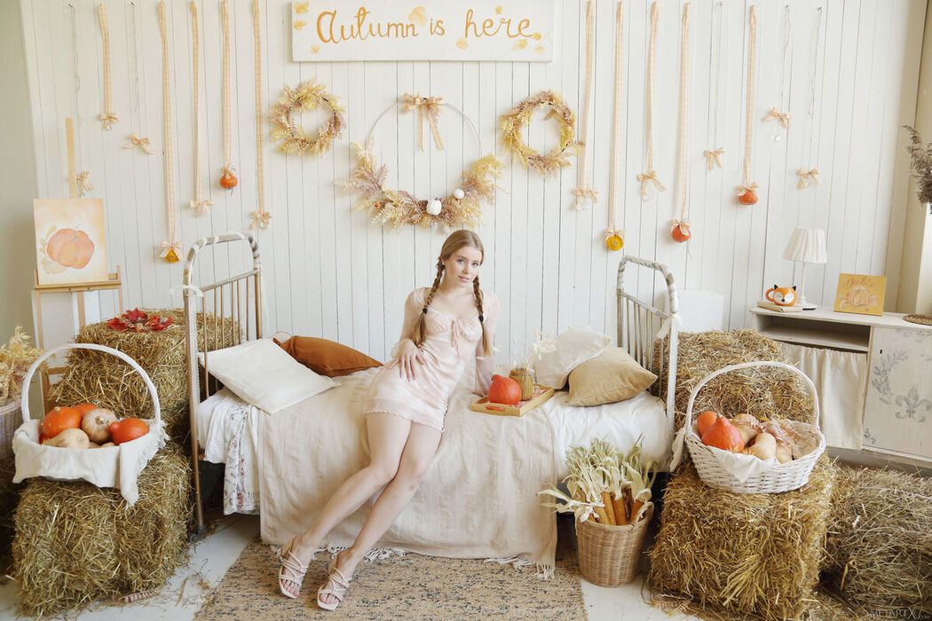 MetArtX Lalli – Autumn Love (82P)