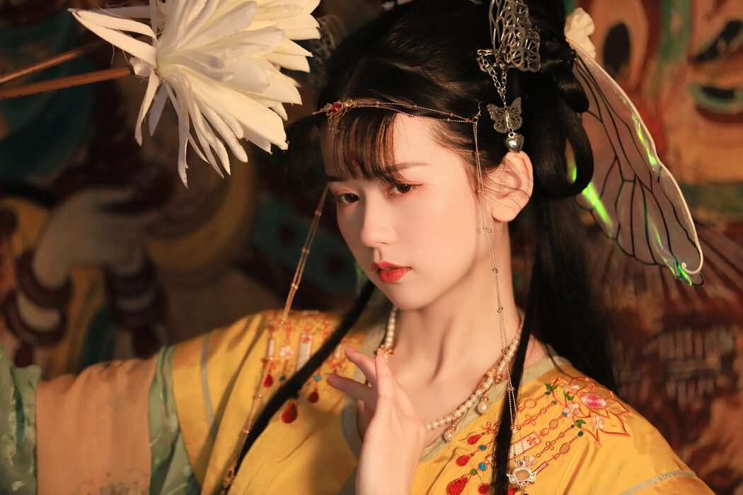 YiTuYu艺图语 Vol.5447 Ce Er Qing Xin Ting