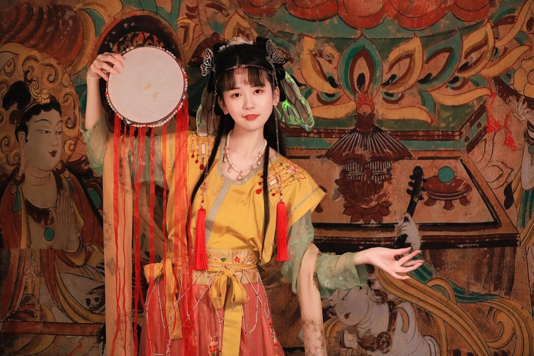 YiTuYu艺图语 Vol.5447 Ce Er Qing Xin Ting