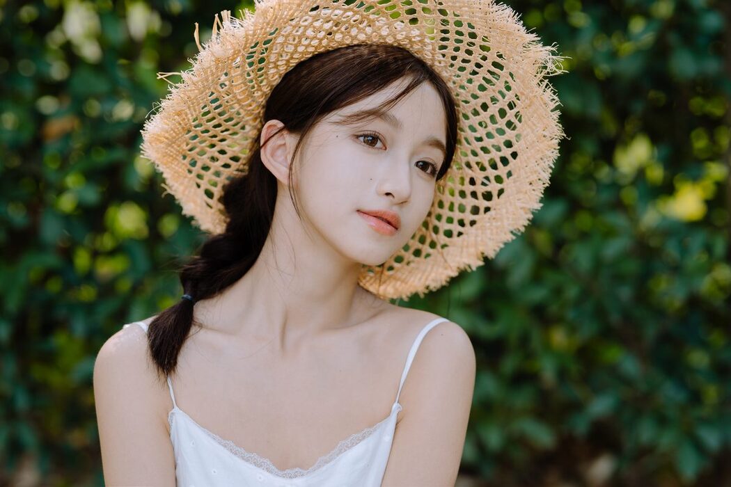 YiTuYu艺图语 Vol.5331 Yu Er