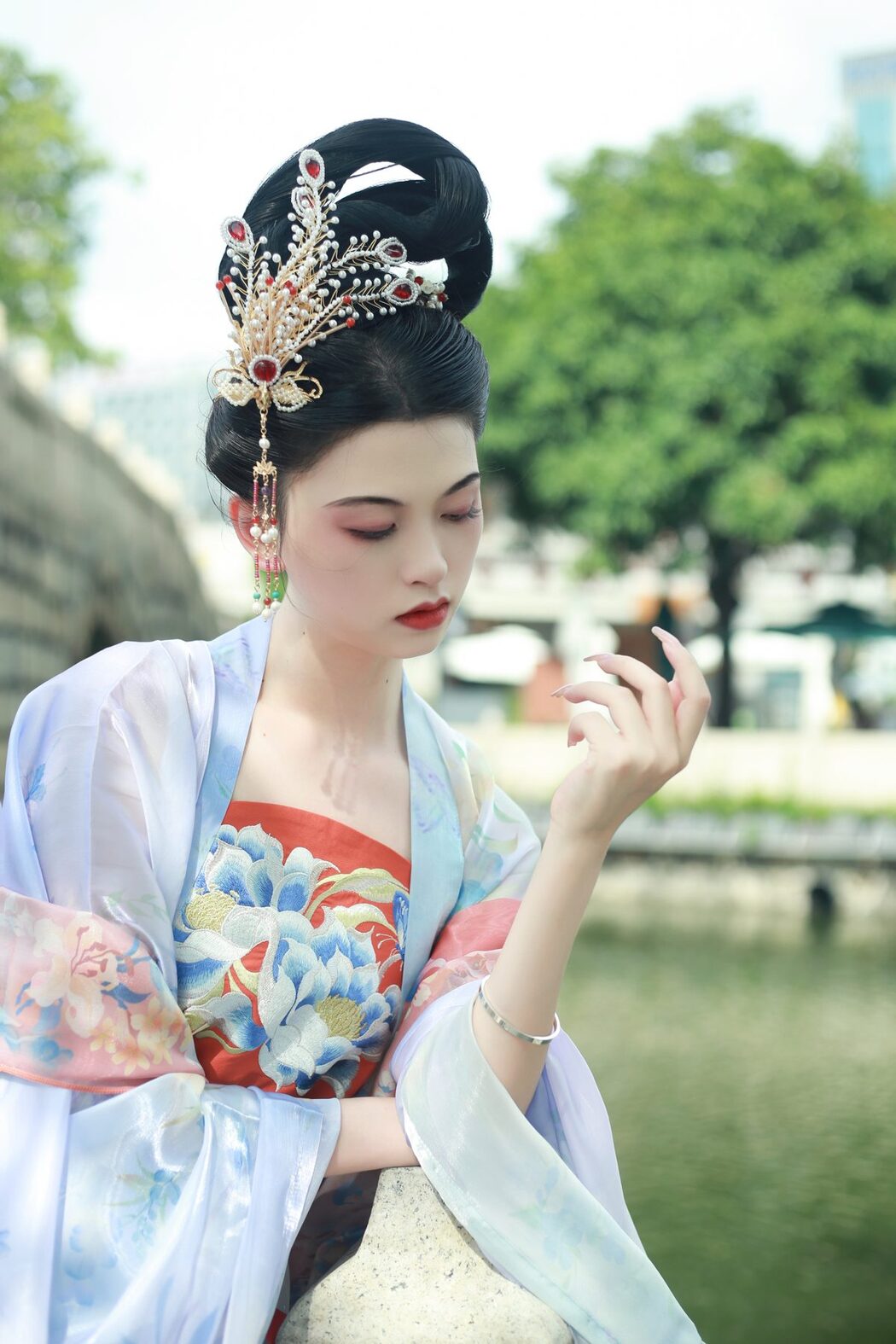 YiTuYu艺图语 Vol.5366 Nie Er