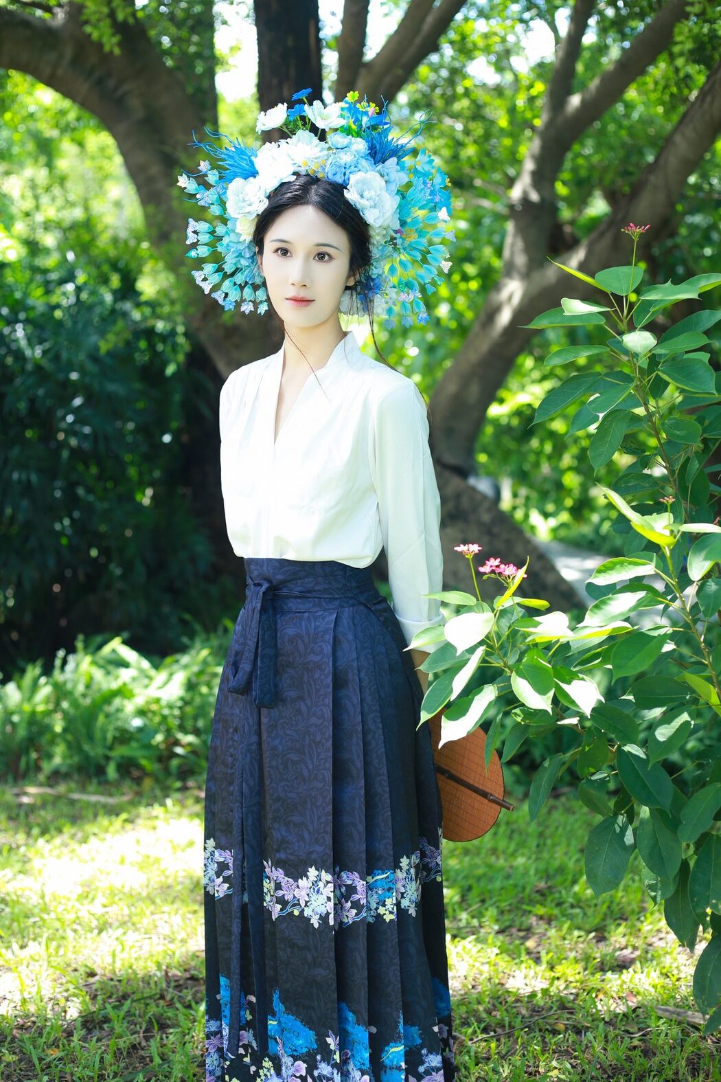 YiTuYu艺图语 Vol.5403 Lan She Yu
