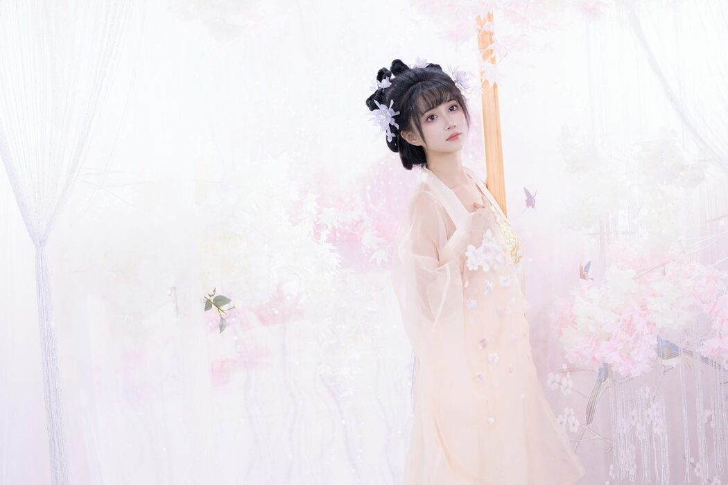 YiTuYu艺图语 Vol.5368 Qi Luo Sheng De Xiao Su Su