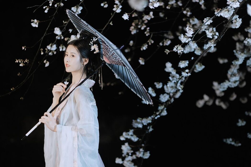 YiTuYu艺图语 Vol.5397 Ren Jian Yue Su Chen
