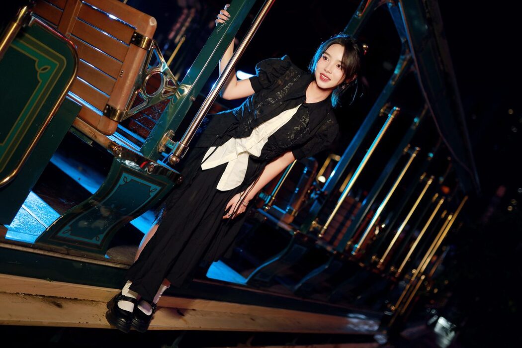 YiTuYu艺图语 Vol.5339 Jiu Yue
