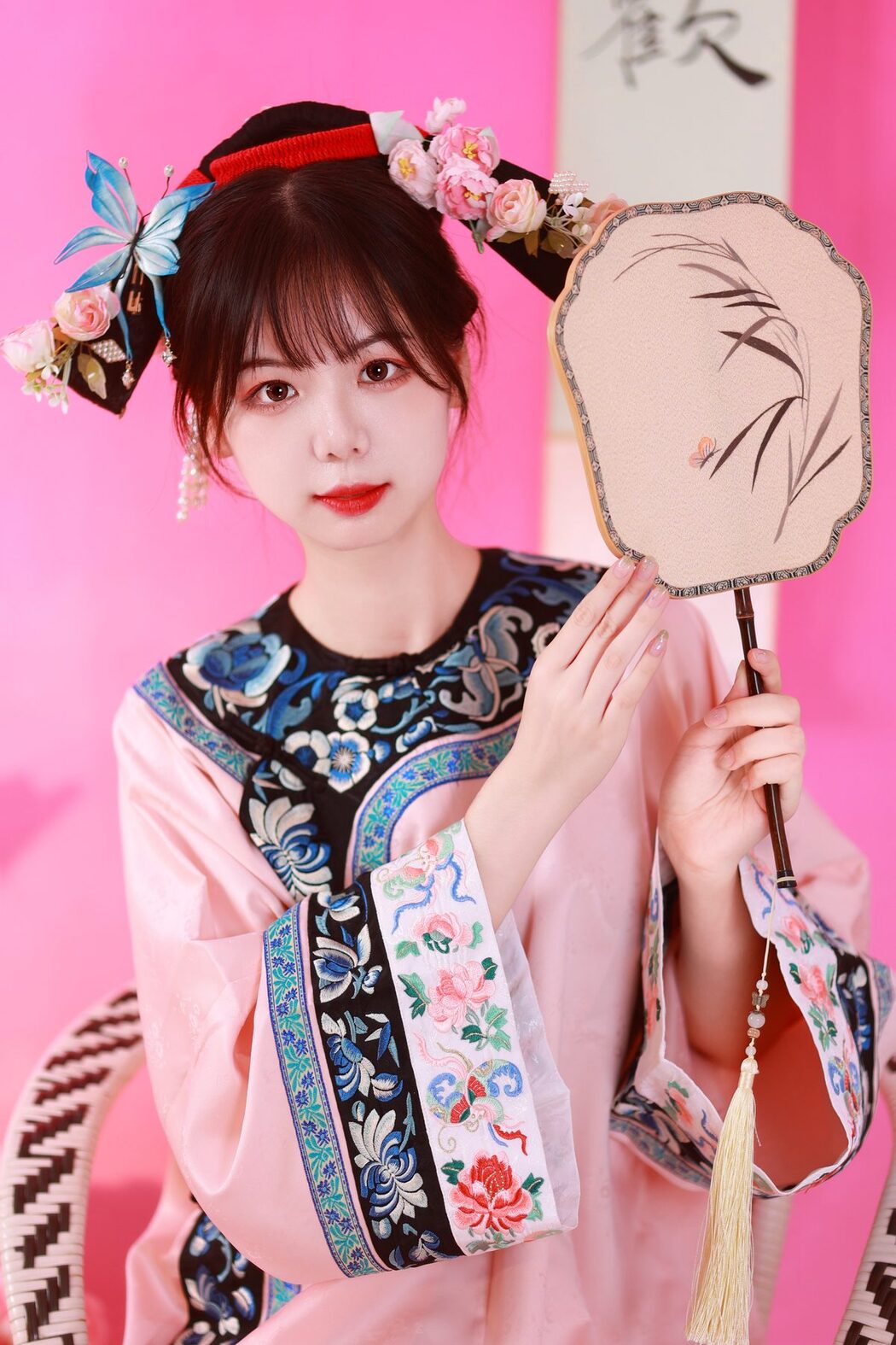 YiTuYu艺图语 Vol.5335 Mu Yan Se Cc