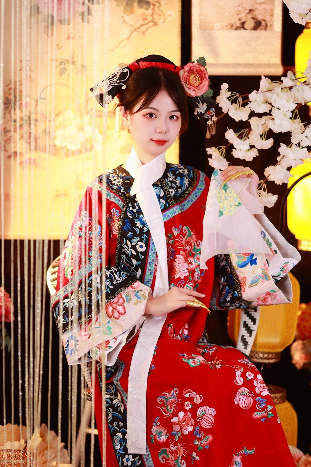 YiTuYu艺图语 Vol.5325 Mu Yan Se Cc