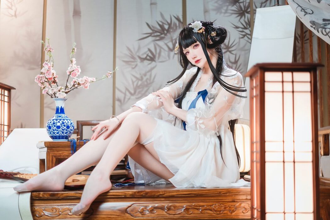 YiTuYu艺图语 Vol.5374 Xian Jiu Airi