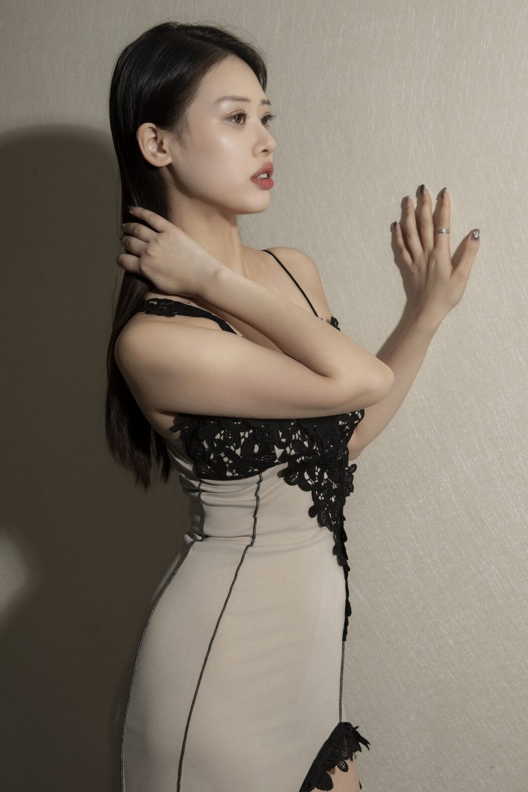 YiTuYu艺图语 Vol.5398 Chenaling_cl