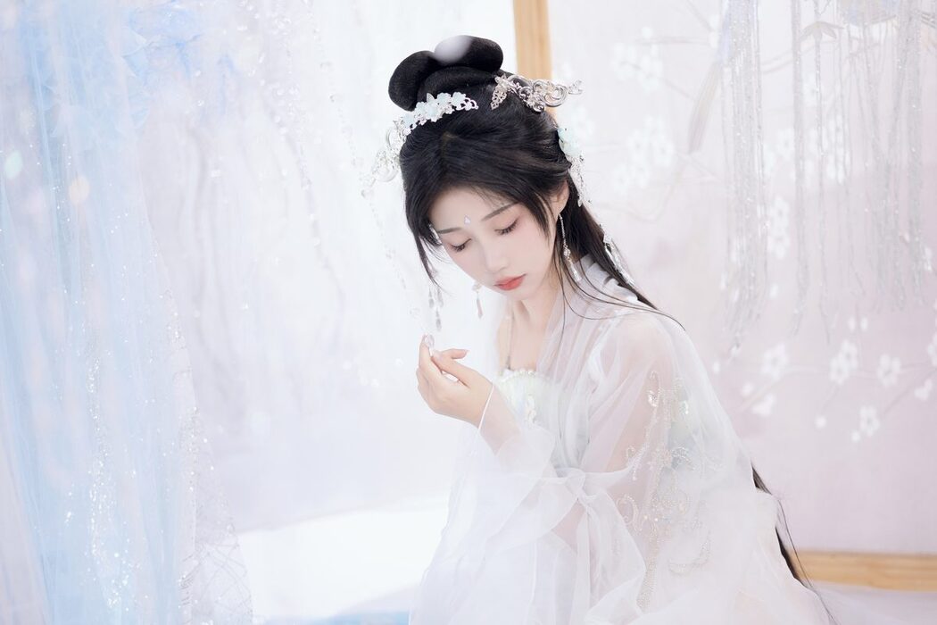 YiTuYu艺图语 Vol.5343 Qi Luo Sheng De Xiao Su Su