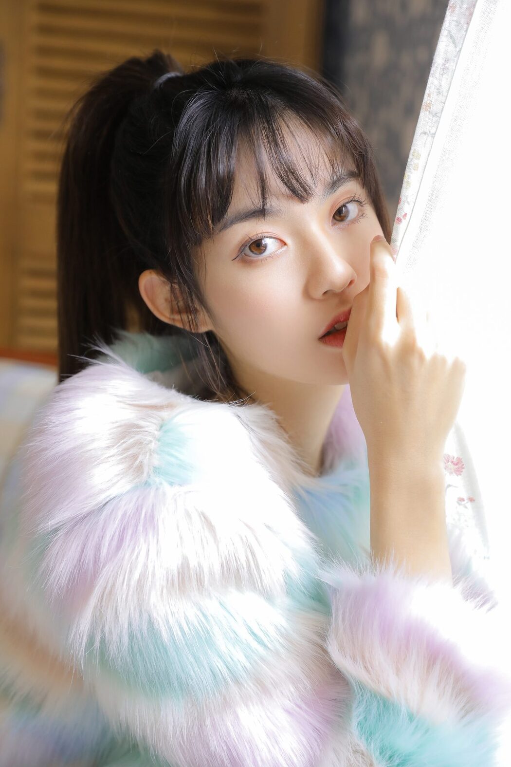YiTuYu艺图语 Vol.5446 Lin Shi Zhen
