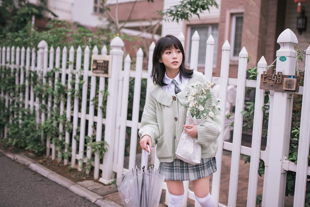 YiTuYu艺图语 Vol.5299 Luozhizhi