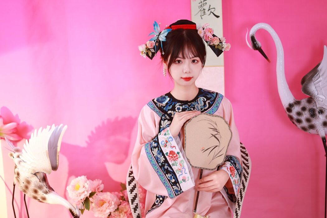YiTuYu艺图语 Vol.5335 Mu Yan Se Cc