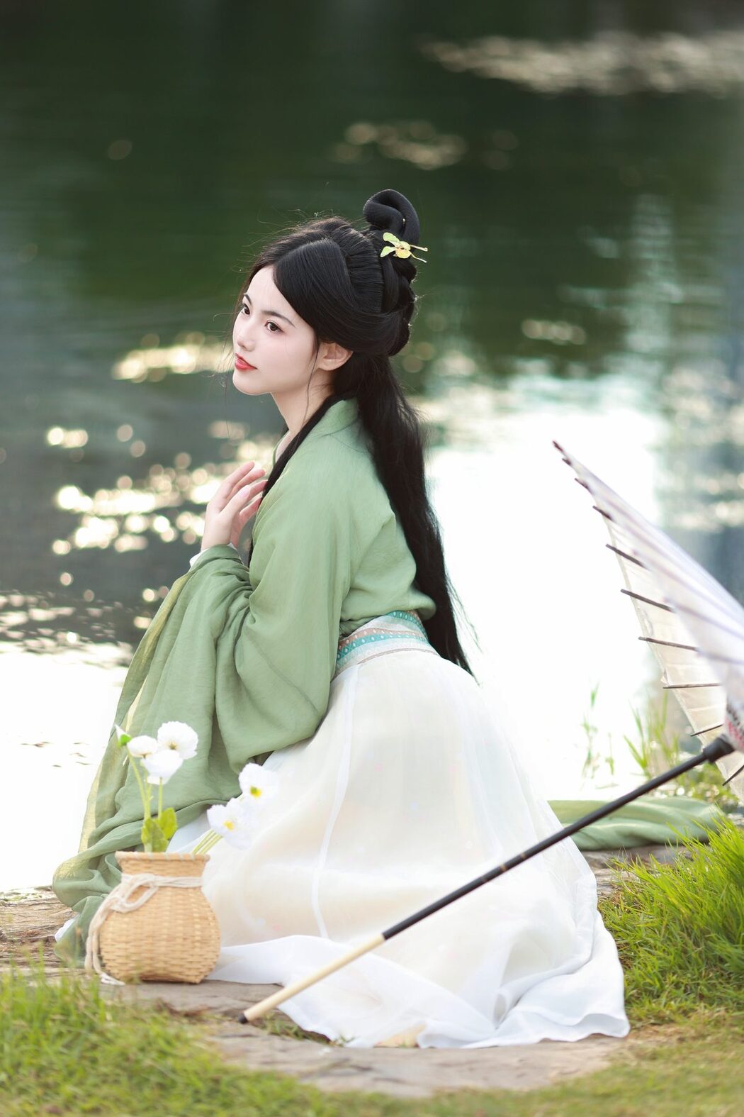 YiTuYu艺图语 Vol.5352 Yu Xiao Li Lili