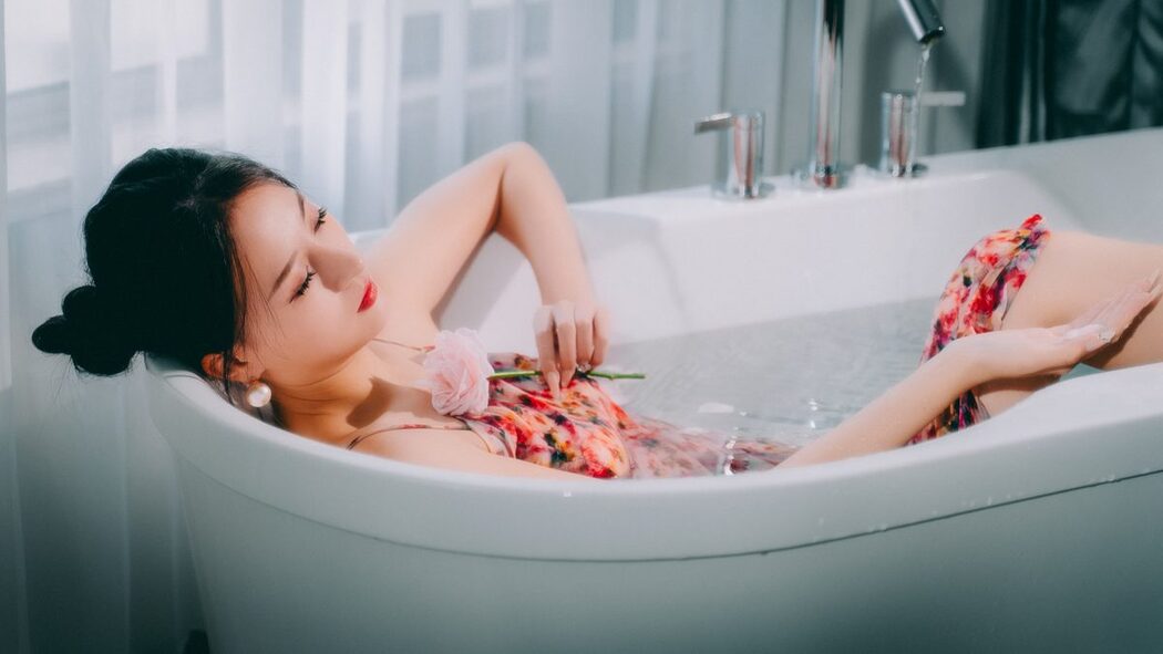 YiTuYu艺图语 Vol.5291 Xiao Wu Chui Pao Pao