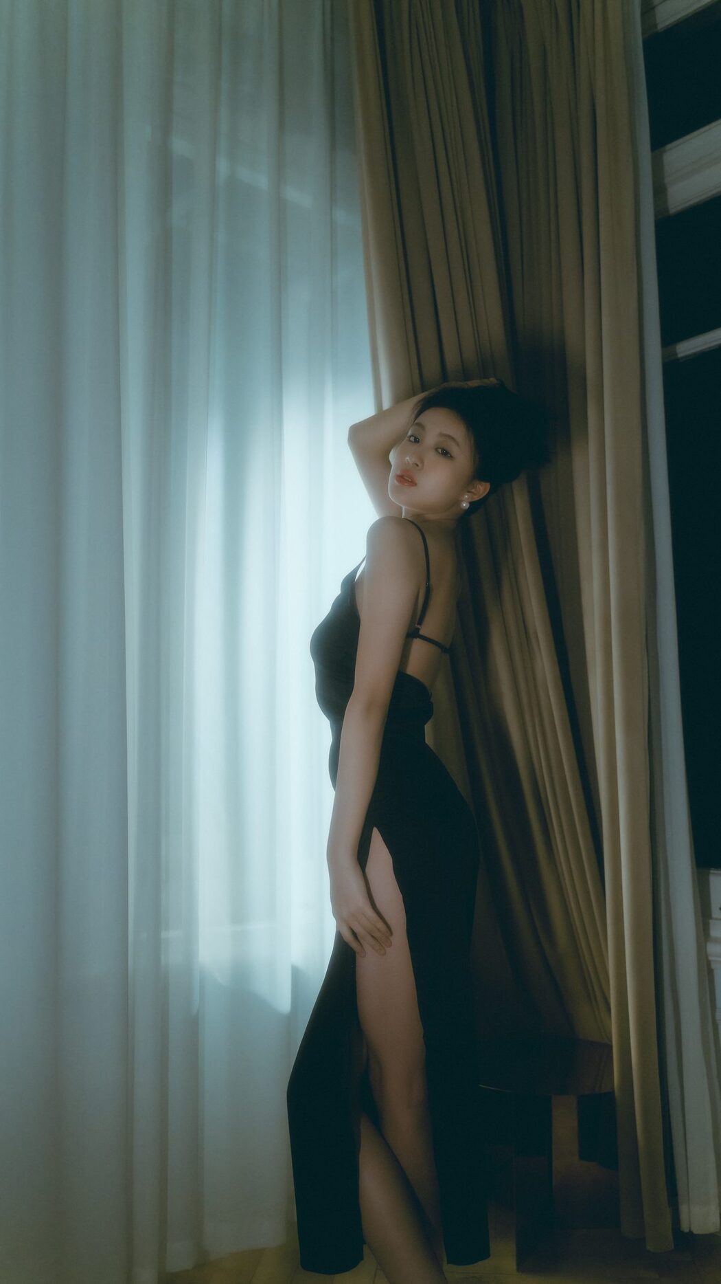 YiTuYu艺图语 Vol.5381 A Zi