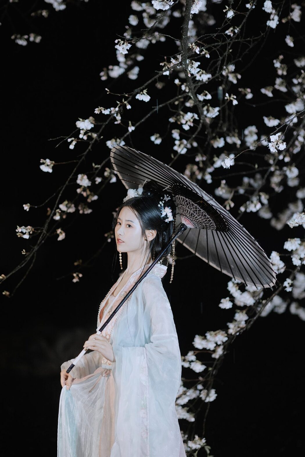 YiTuYu艺图语 Vol.5397 Ren Jian Yue Su Chen