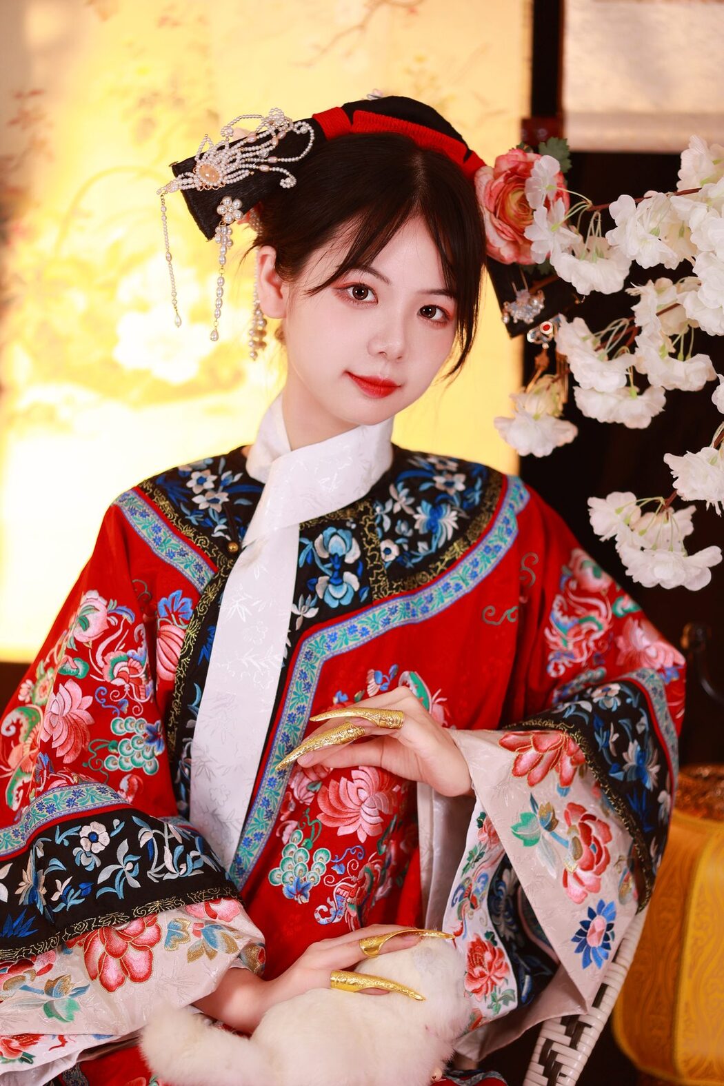 YiTuYu艺图语 Vol.5325 Mu Yan Se Cc