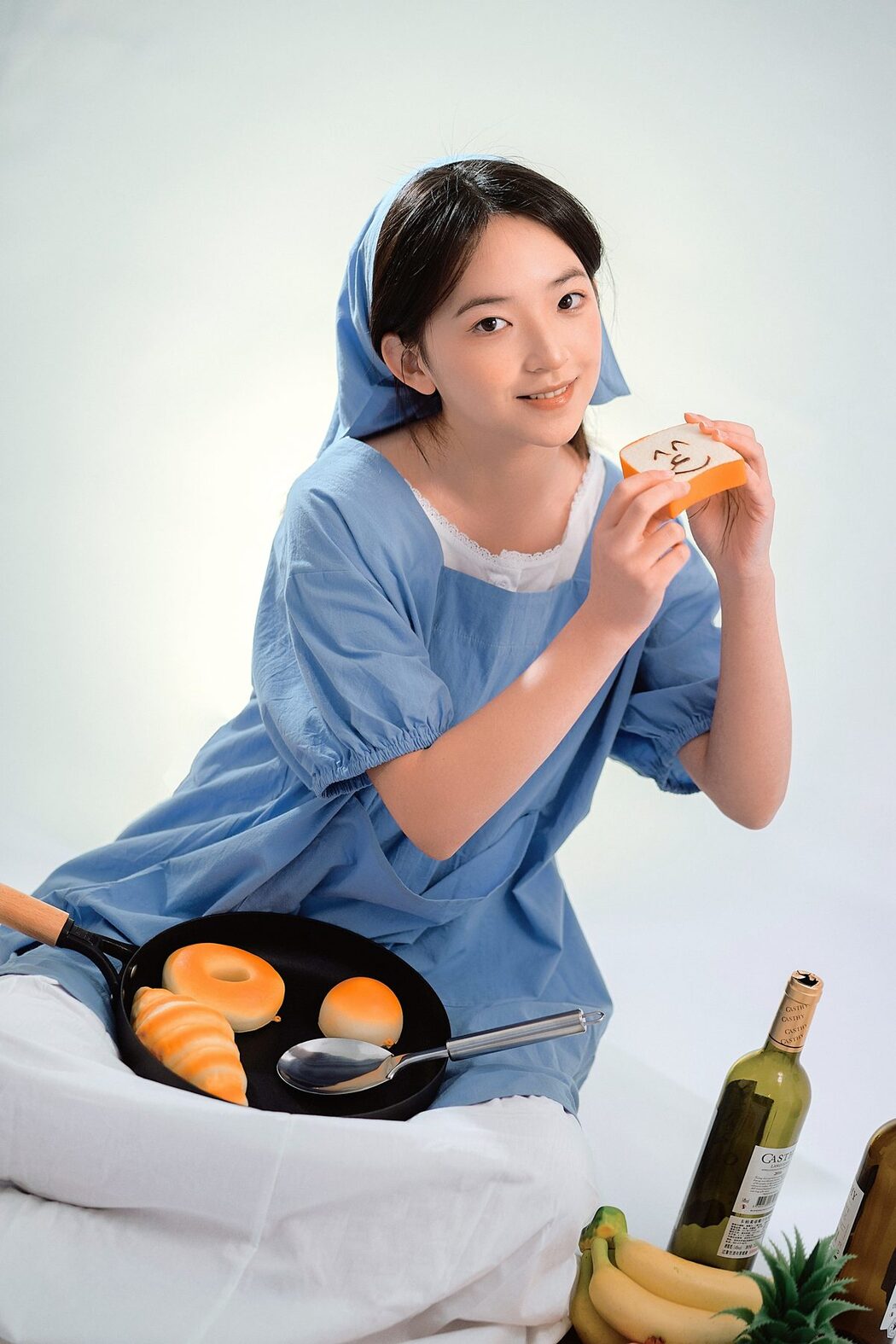 YiTuYu艺图语 Vol.5411 Qq